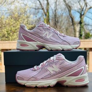 New Balance Pink and White Women's Sneakers